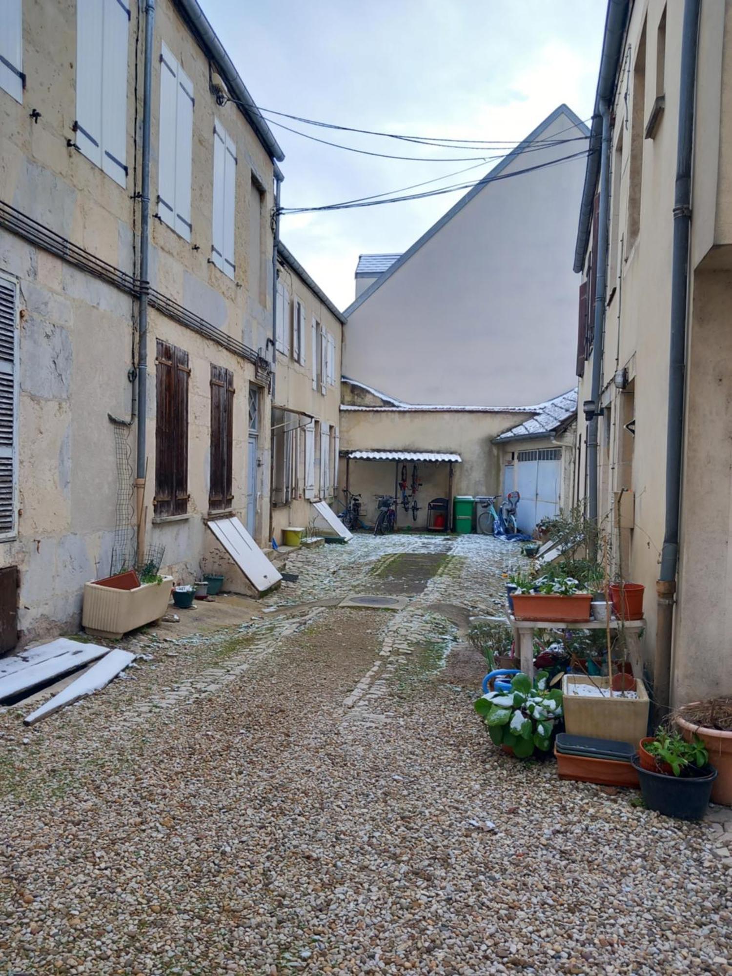 La Cour Fleurie, Tout Confort Dijon Exterior foto