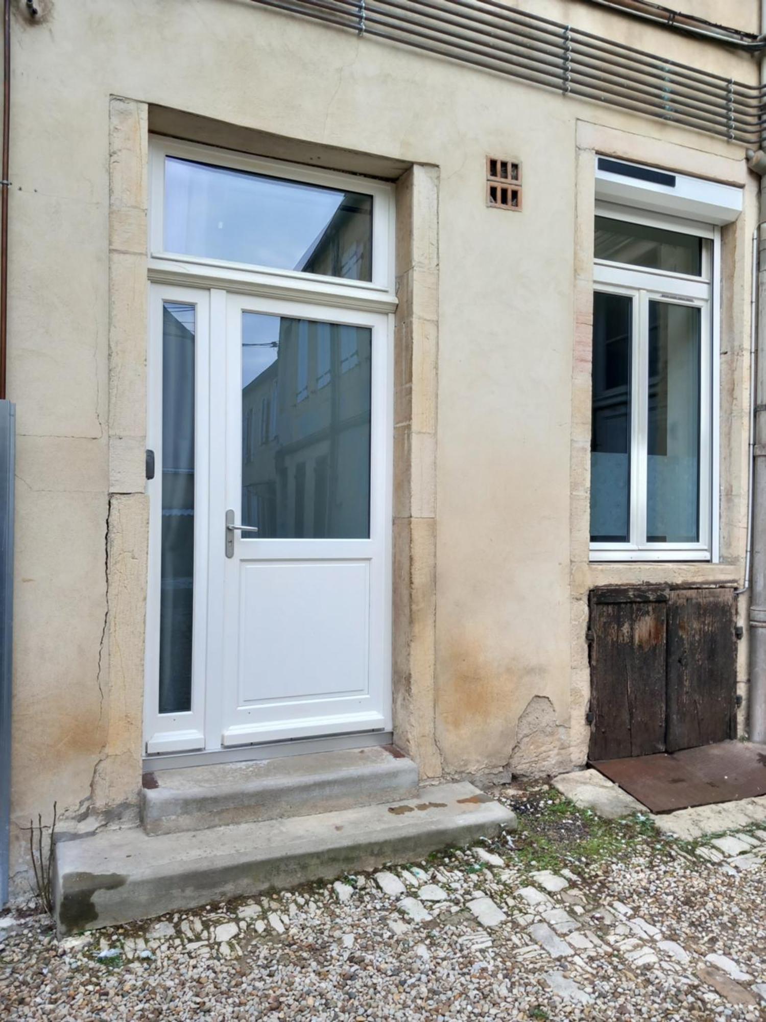 La Cour Fleurie, Tout Confort Dijon Exterior foto